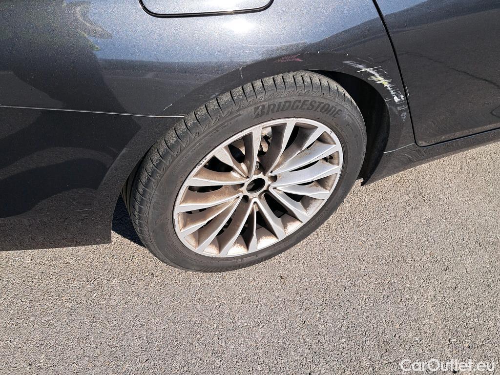  Bmw  Serie 5  Familiar 530i Luxury Line 2.0 250CV AT8 E6dT #52