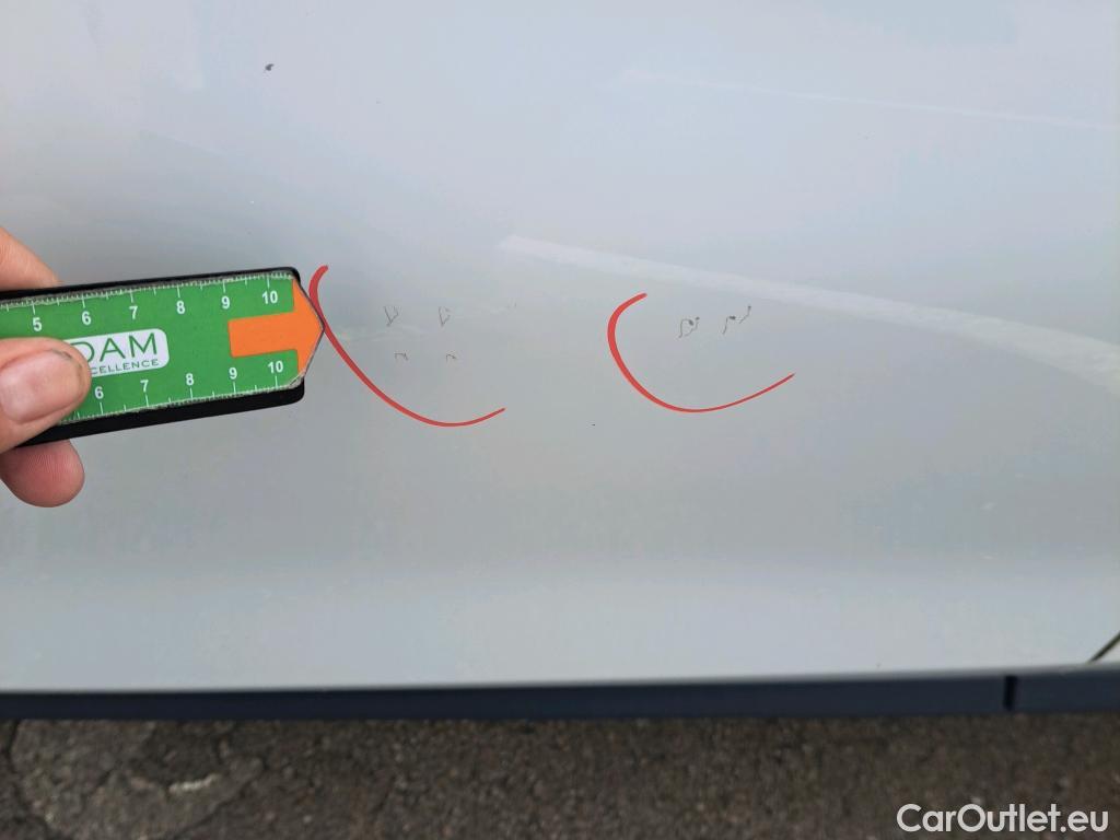 Bmw  X1 BMW  / 2019 / 5P / todoterreno sDrive18d #9