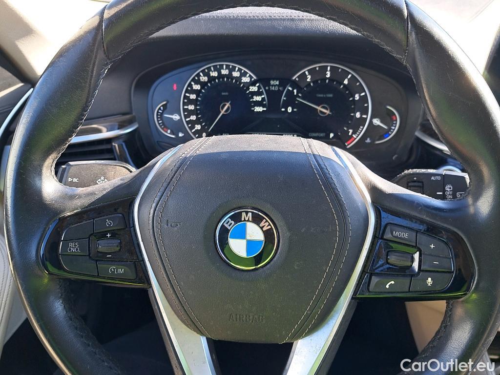  Bmw  Serie 5  Familiar 530i Luxury Line 2.0 250CV AT8 E6dT #44