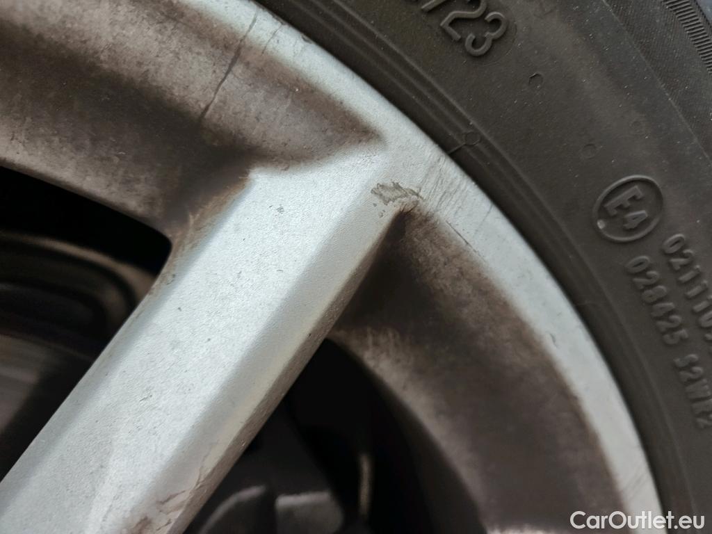  Bmw  X1 BMW  / 2019 / 5P / todoterreno sDrive16d  Aut. #12