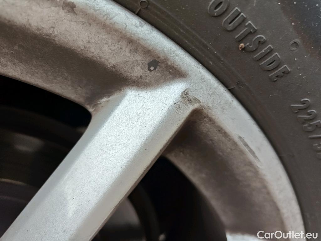 Bmw  X1 BMW  / 2019 / 5P / todoterreno sDrive16d  Aut. #31