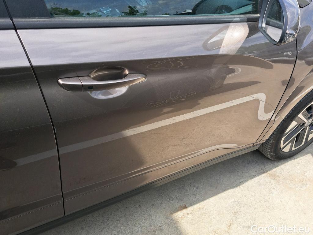  Hyundai  Konna HYUNDAI Kona / 2020 / 5P / todoterreno 150kW EV Style Sky #10