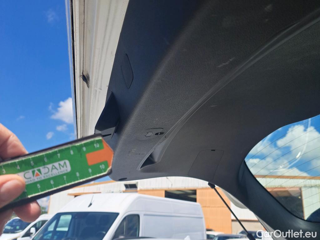  Hyundai  Tucson HYUNDAI  / 2018 / 5P / todoterreno 1.6 CRDI 85kW (116CV) 48V SLE 4X2(SP)(SL) #21