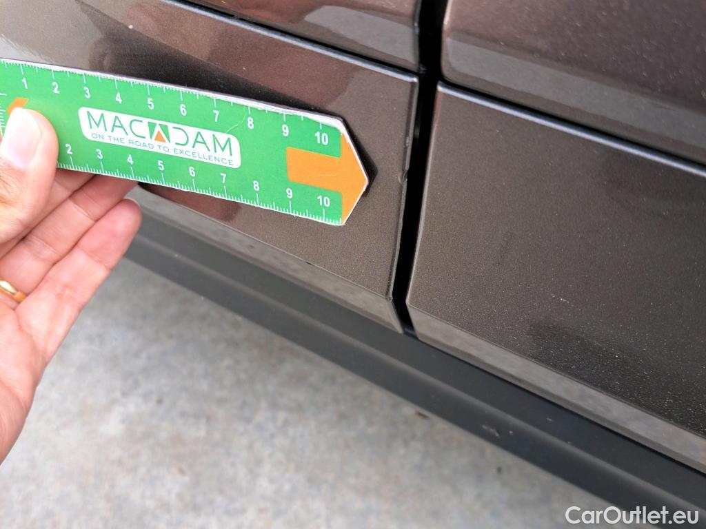  Hyundai  Konna HYUNDAI Kona / 2020 / 5P / todoterreno 150kW EV Style Sky #5