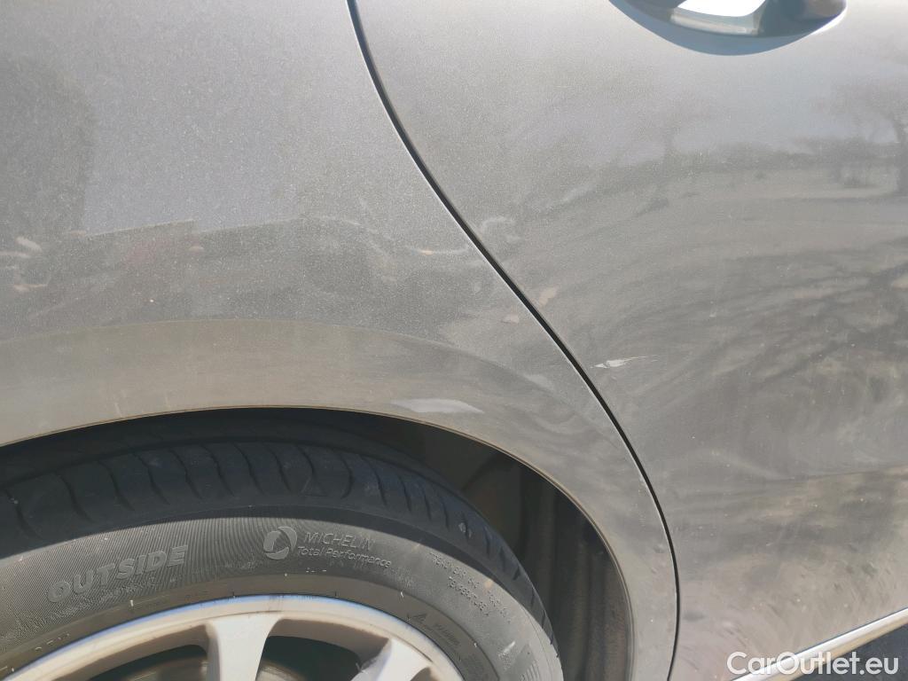  Mercedes  B-Klasse Clase B B 180 d (247.003) 1.5 115CV MT6 E6dT #12