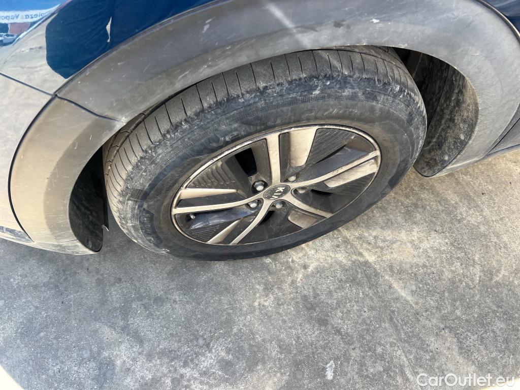  KIA  Niro  Drive 1.6 105CV AT6 E6dT #3