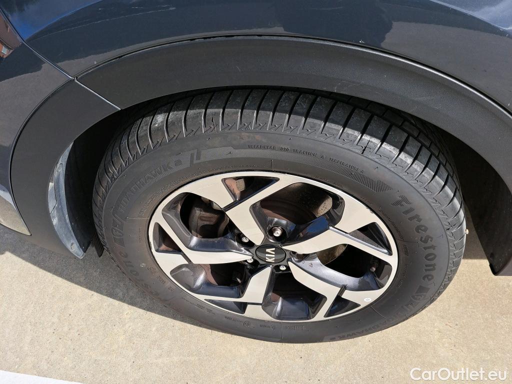 KIA  Sportage KIA  / 2018 / 5P / todoterreno 1.6 MHEV Drive Plus 100kW (136CV) 4x2 #14