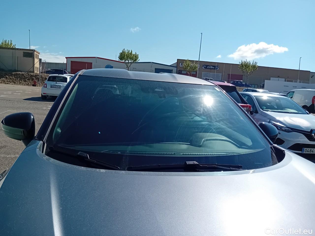  Nissan  Juke NISSAN  / 2019 / 5P / crossover DIG-T 84 kW (114 CV) DCT 7 V N-Connecta (AC2) #6