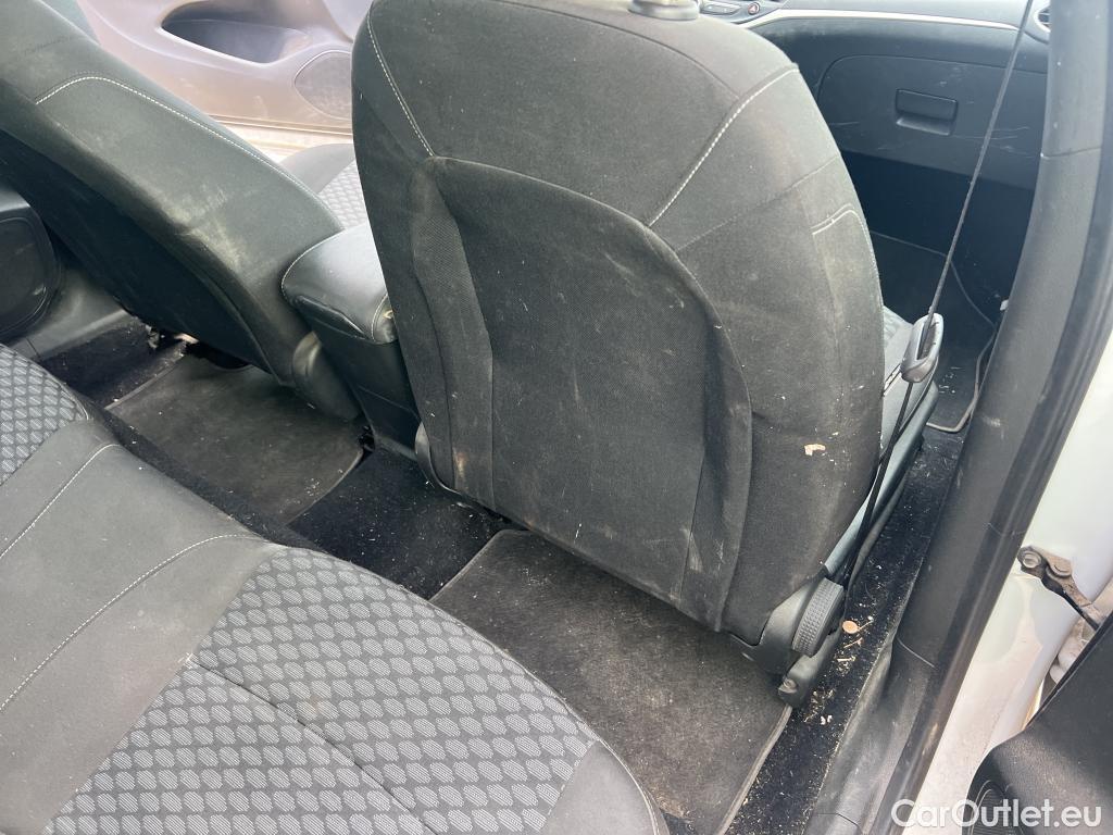  Opel  Astra OPEL  / 2019 / 5P / familiar 1.5D DVC 77kW (105CV) Edition ST #31