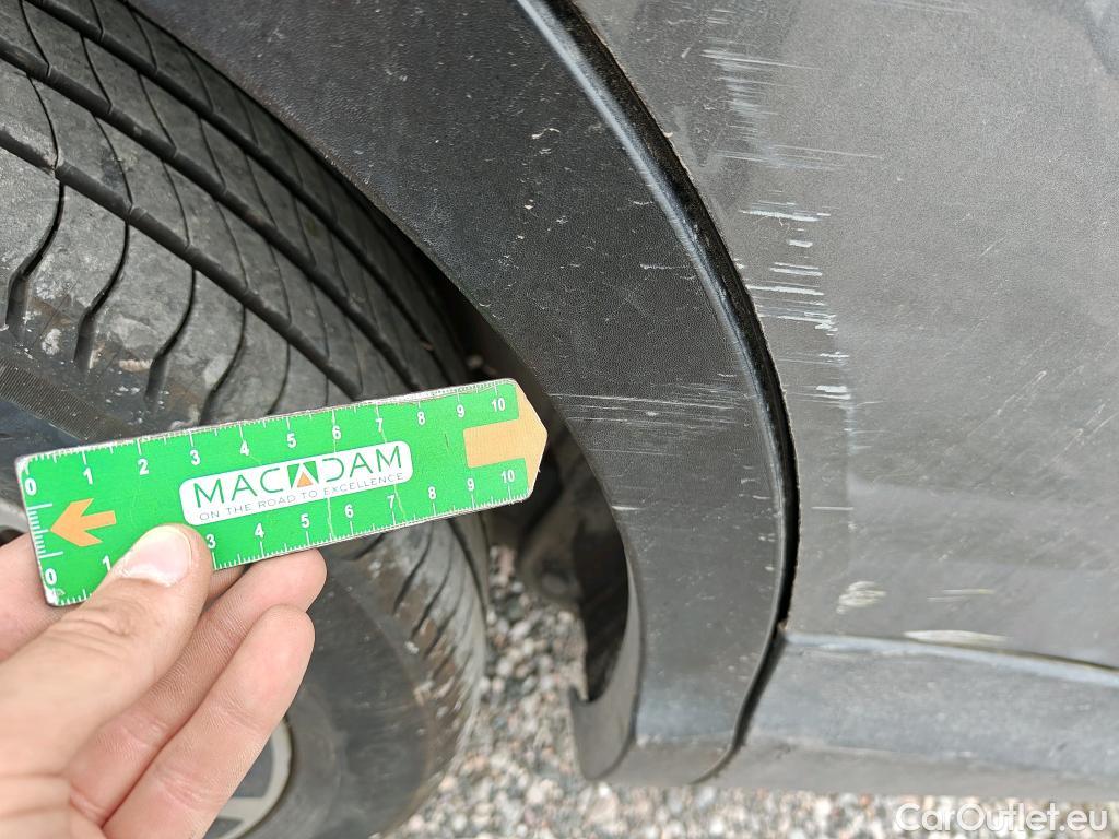 Nissan  Qashqai NISSAN  / 2017 / 5P / todoterreno DIG-T 103 kW (140 CV) E6D N-CONNECTA #43