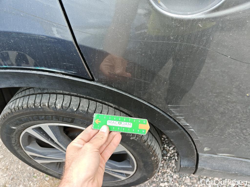  Nissan  Qashqai NISSAN  / 2017 / 5P / todoterreno DIG-T 103 kW (140 CV) E6D N-CONNECTA #42