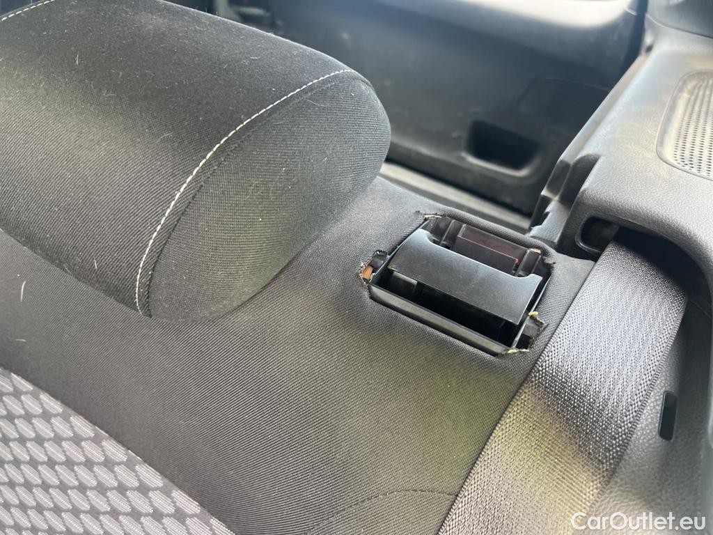  Opel  Astra OPEL  / 2019 / 5P / familiar 1.5D DVC 77kW (105CV) Edition ST #58