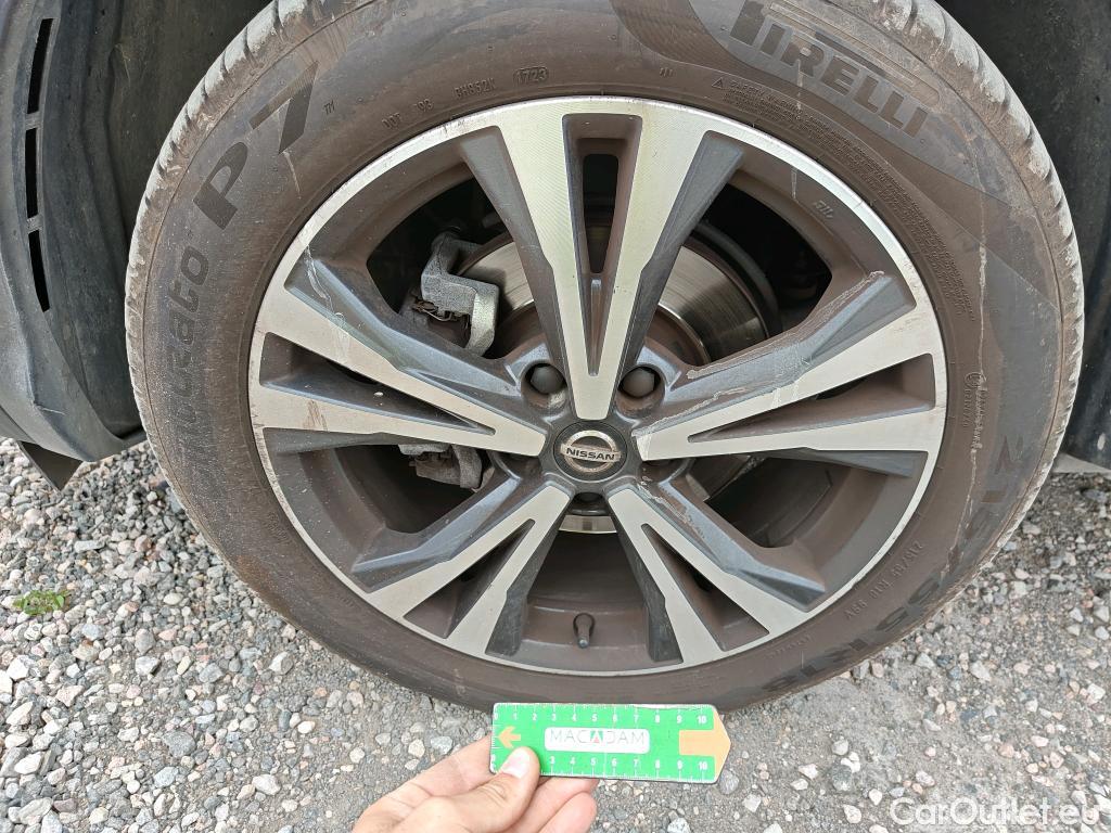  Nissan  Qashqai NISSAN  / 2017 / 5P / todoterreno dCi 150CV (110kW) N-CONNECTA (AC) #3