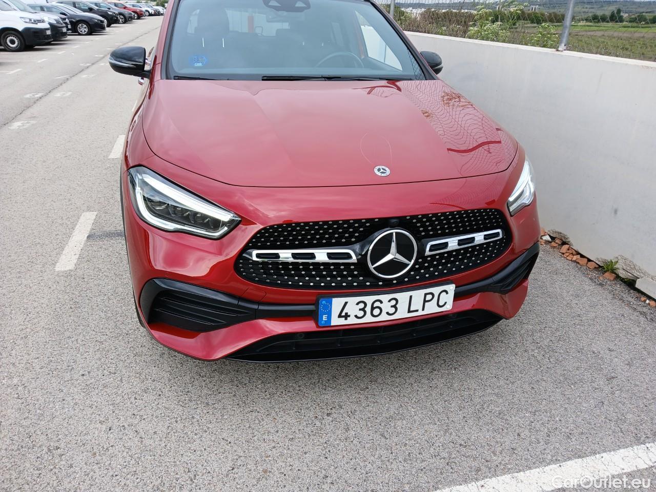  Mercedes  GLA Clase   250 e (247.786)AMG 1.3 AMG Line 220CV AT8 E6d #11