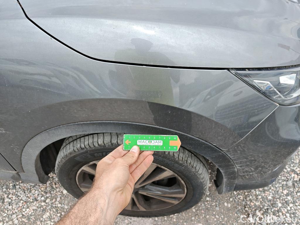  Nissan  Qashqai NISSAN  / 2017 / 5P / todoterreno DIG-T 103 kW (140 CV) E6D N-CONNECTA #40