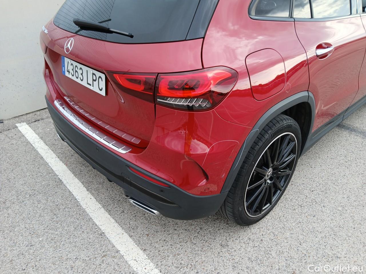  Mercedes  GLA Clase   250 e (247.786)AMG 1.3 AMG Line 220CV AT8 E6d #17