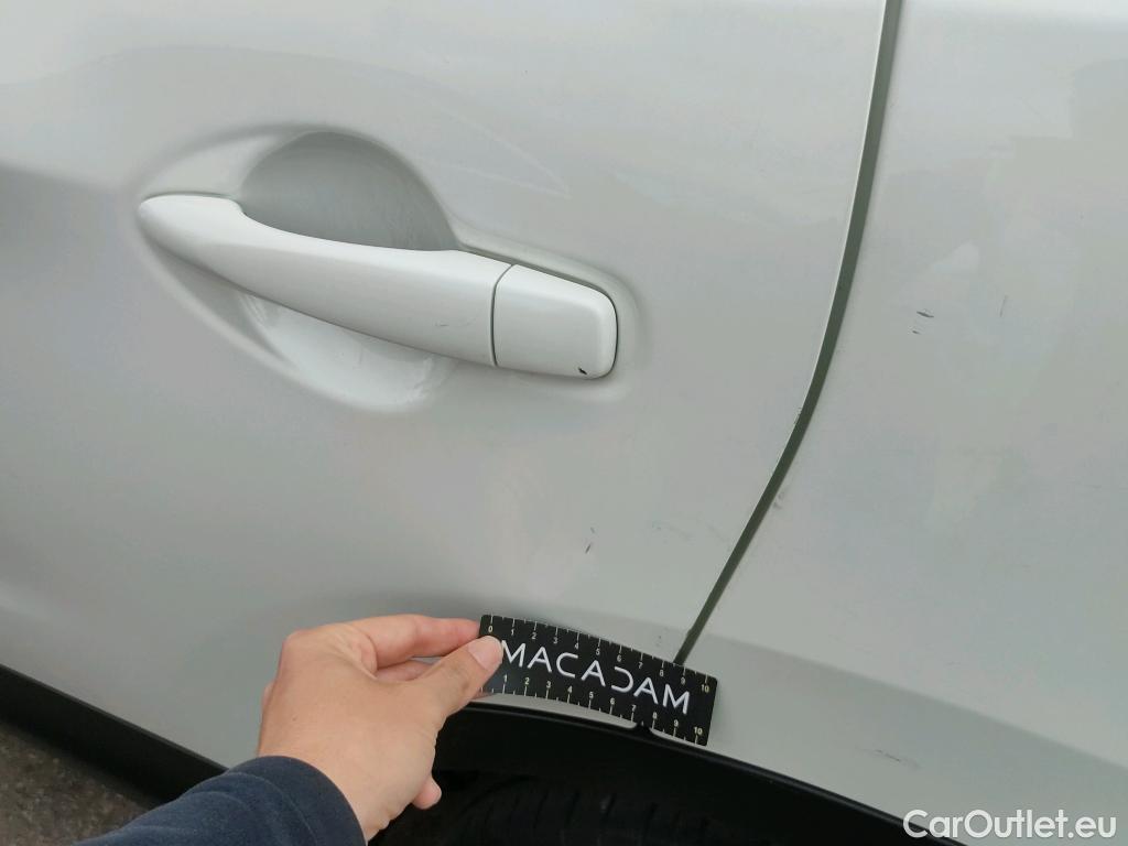  Nissan  Qashqai NISSAN  / 2017 / 5P / todoterreno dCi 85 kW (115 CV) ACENTA #12