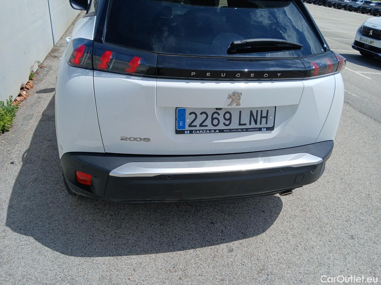  Peugeot  2008  Allure Pack 1.5 HDi 110CV MT6 E6d #22