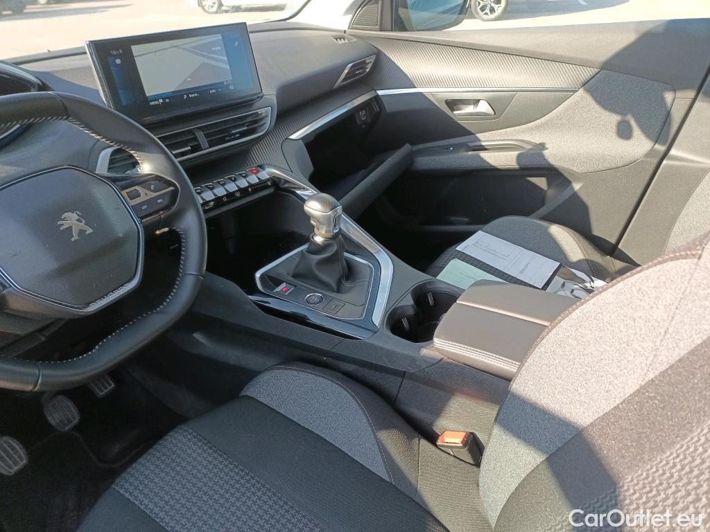  Peugeot  3008  Active Pack 1.5 HDi 130CV MT6 E6d #16