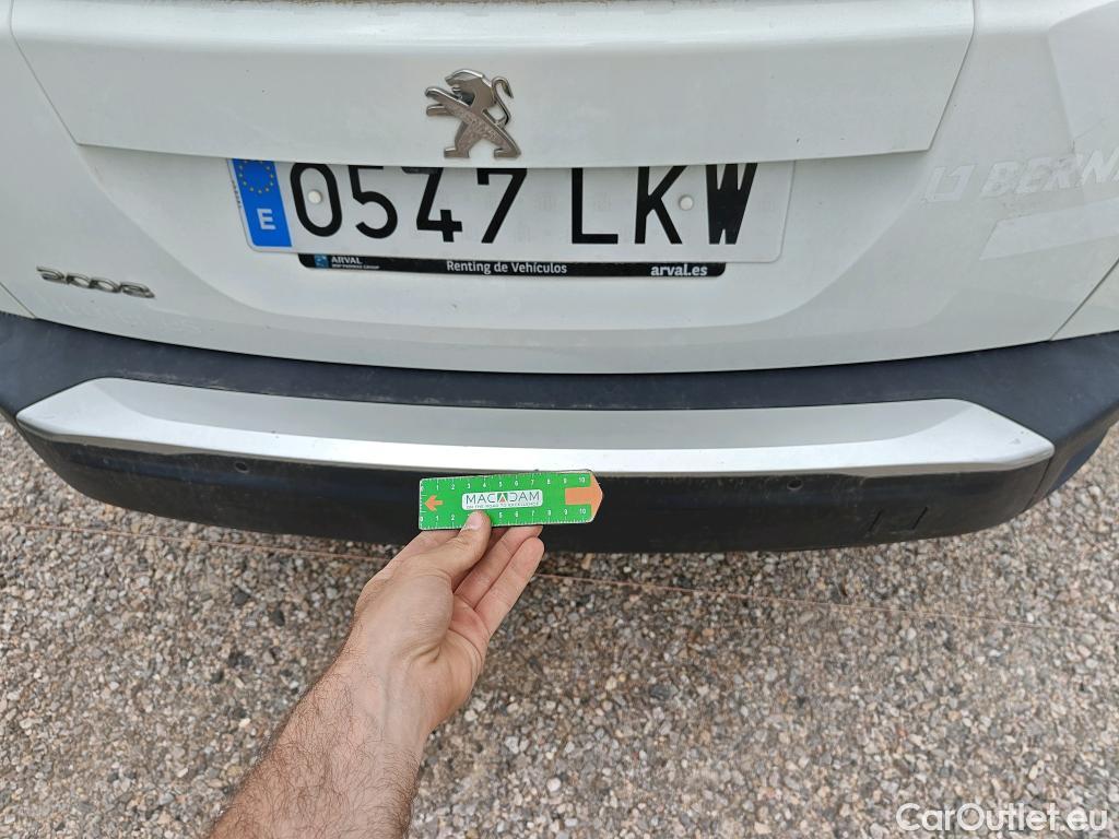  Peugeot  2008  Allure 1.5 HDi 100CV MT6 E6dT #40