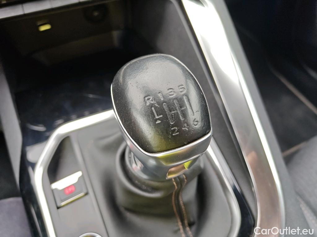  Peugeot  3008  Allure 1.5 HDi 130CV MT6 E6dT #35