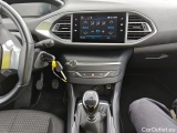 Peugeot  308 PEUGEOT  / 2017 / 5P / berlina con portón 5p Active Pack BlueHDi 130 S&S #14