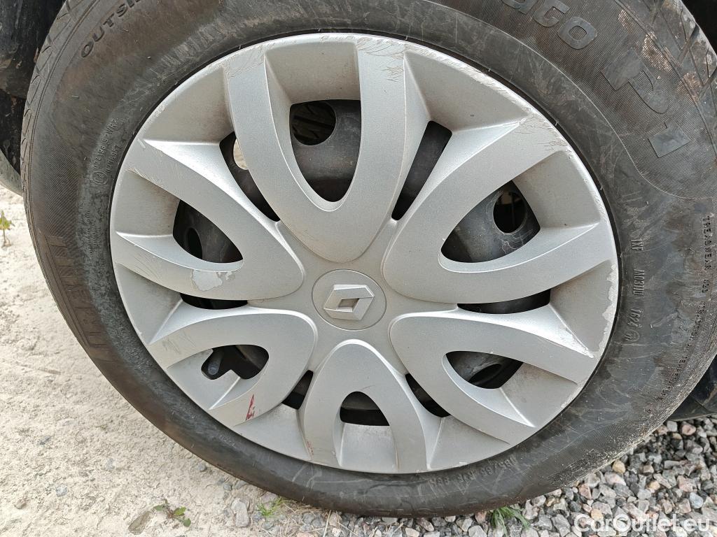  Renault  Clio  IV Business 1.5 dCi 90CV MT5 E6 #43
