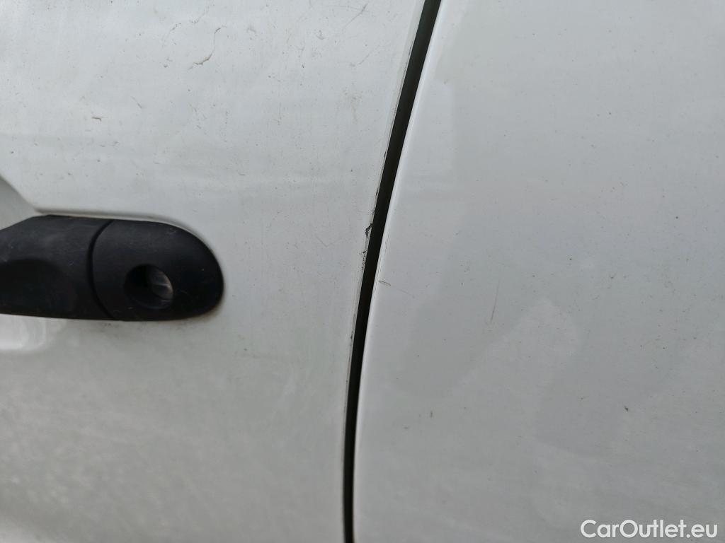  Renault  Clio  IV Business 1.5 dCi 90CV MT5 E6 #15