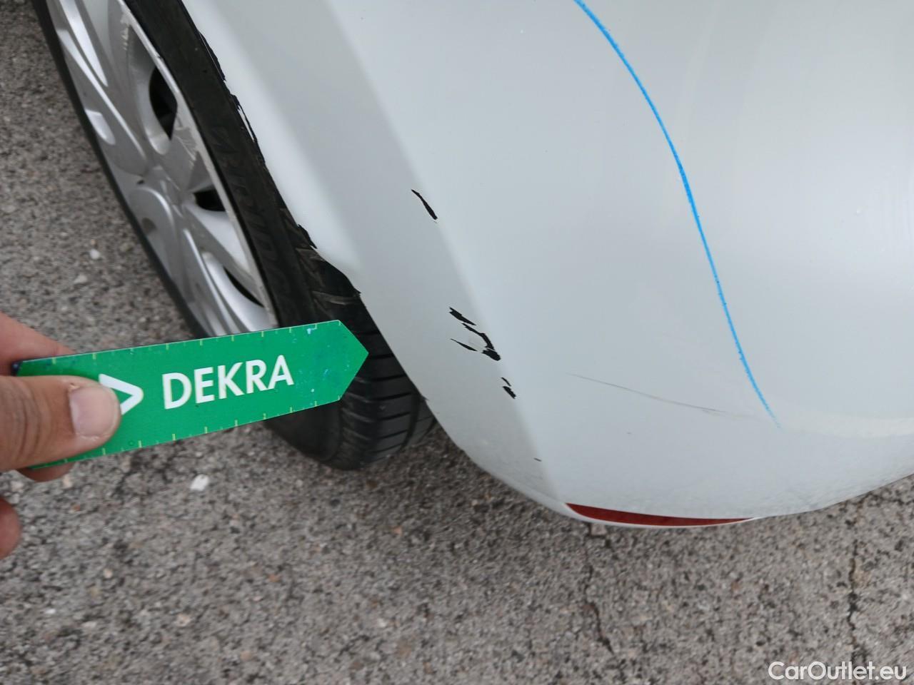  Renault  Clio  IV Business 1.5 dCi 90CV MT5 E6 #21