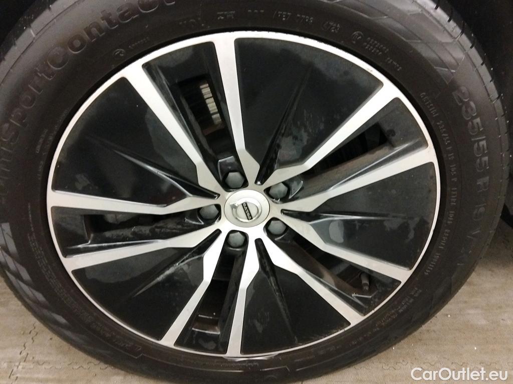  Volvo  XC90  Momentum Plug-In Hybrid AWD 2.0 T8 Twin Engine 390CV AT8 7 Plazas E6dT #76