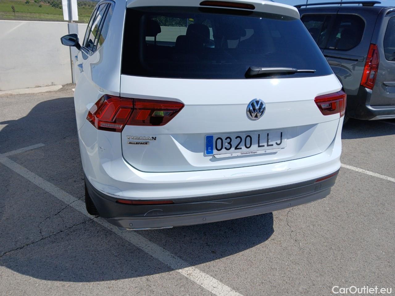  Volkswagen  Tiguan  Allspace Advance 2.0 TDI 150CV AT7 E6dT #19