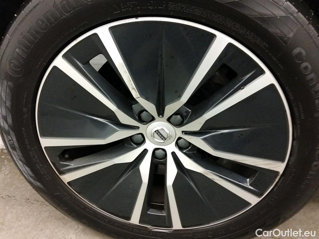  Volvo  XC90  Momentum Plug-In Hybrid AWD 2.0 T8 Twin Engine 390CV AT8 7 Plazas E6dT #66