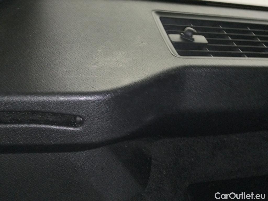  Volvo  XC90  Momentum Plug-In Hybrid AWD 2.0 T8 Twin Engine 390CV AT8 7 Plazas E6dT #50