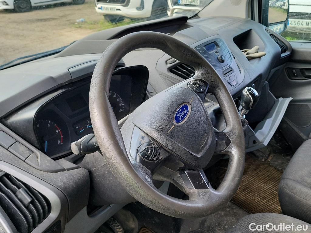  Ford  Transit  Custom Furgón 250 L1 City Light 2.2 TDCi 100CV MT6 E5 #3