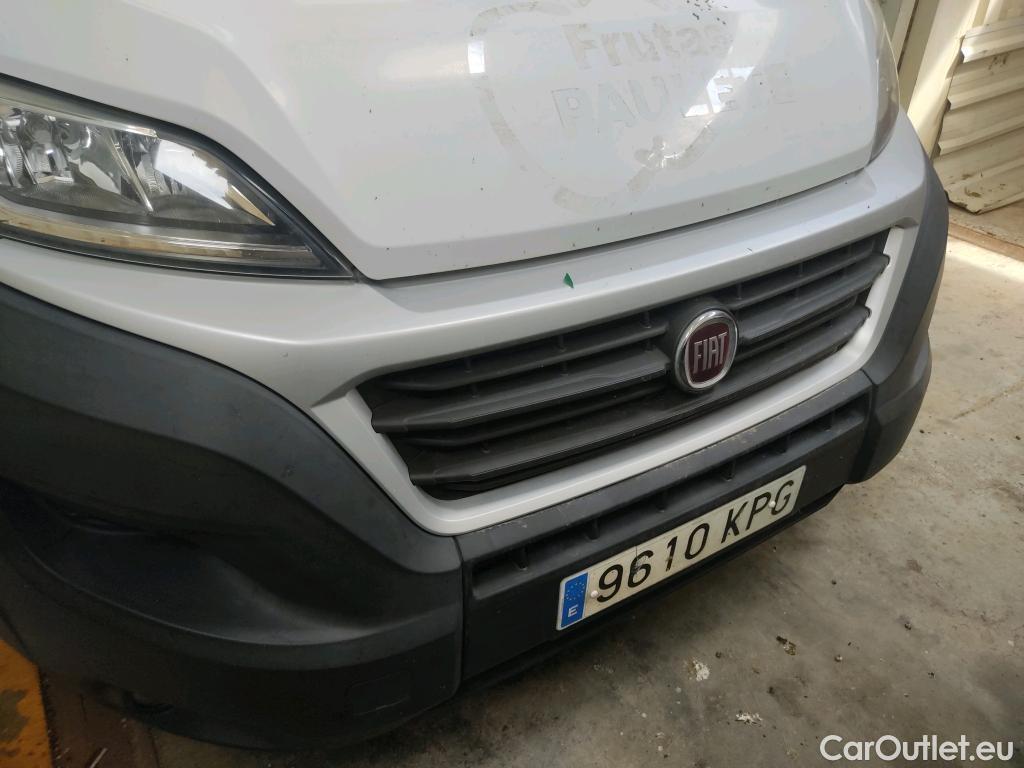  Fiat  Ducato FIAT  / 2014 / 4P / furgón 35 2.3 Mjet Furgón Medio Alto 96kW (130C #21