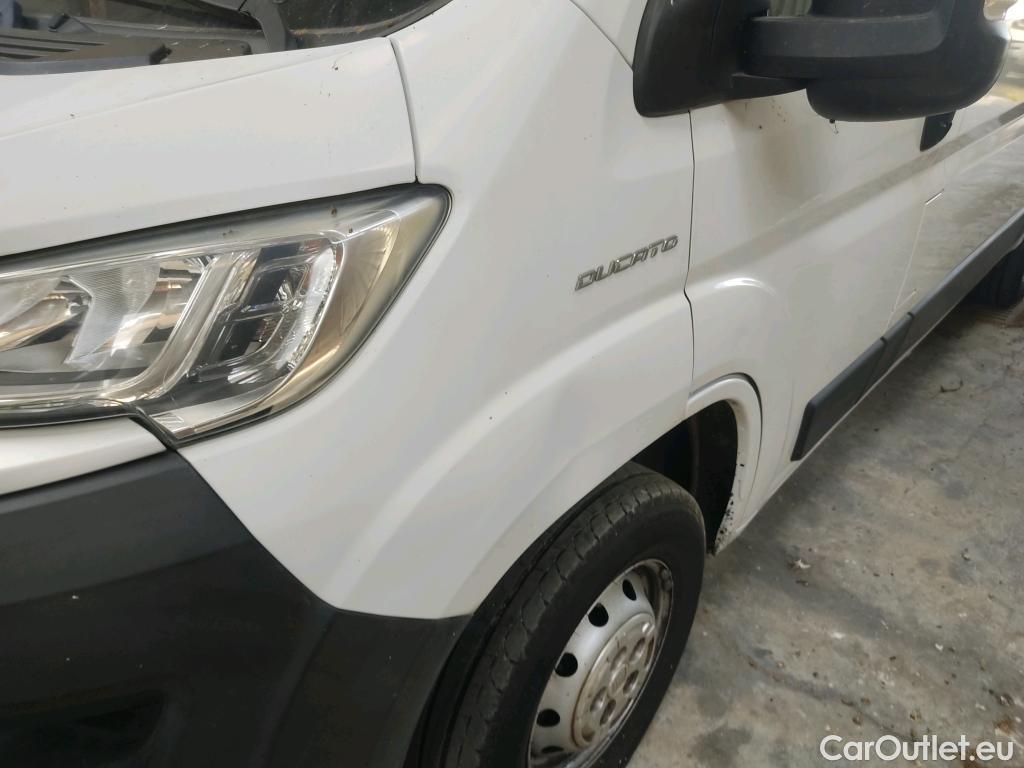  Fiat  Ducato FIAT  / 2014 / 4P / furgón 35 2.3 Mjet Furgón Medio Alto 96kW (130C #10