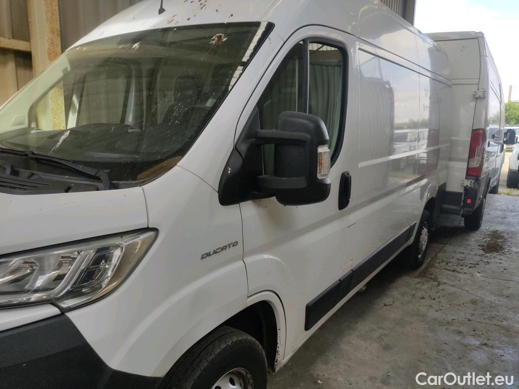 Fiat  Ducato FIAT  / 2014 / 4P / furgón 35 2.3 Mjet Furgón Medio Alto 96kW (130C #9