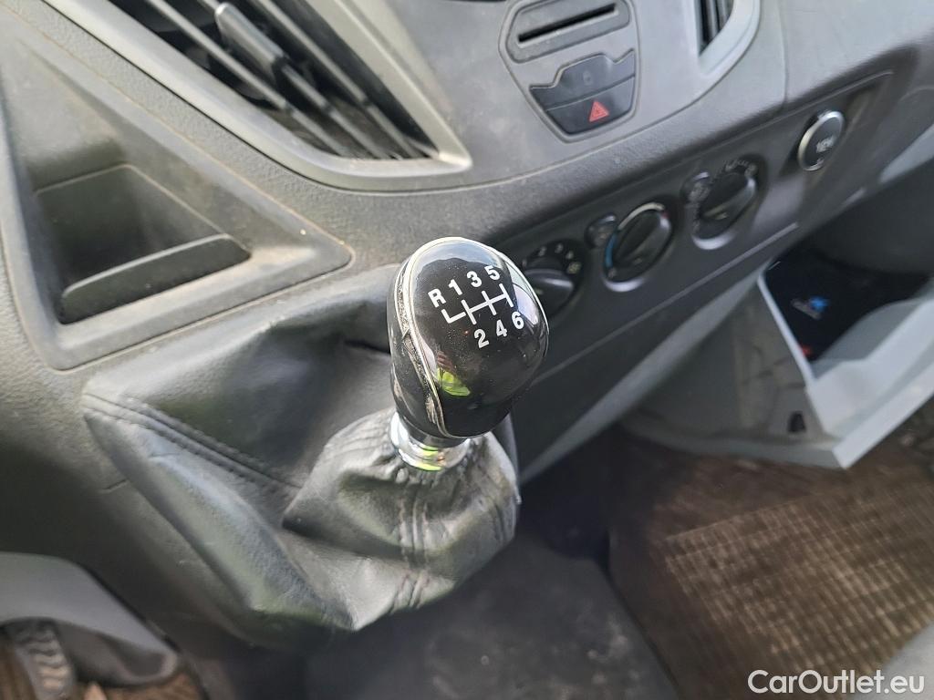  Ford  Transit  Custom Furgón 250 L1 City Light 2.2 TDCi 100CV MT6 E5 #24
