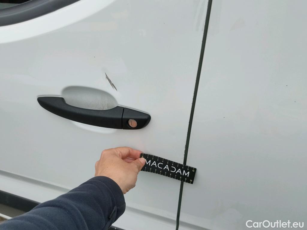  Peugeot  Partner PEUGEOT  / 2018 / 3P / furgón derivado de turismo Pro Standard 600kg BlueHDi 73kW (AC) #24