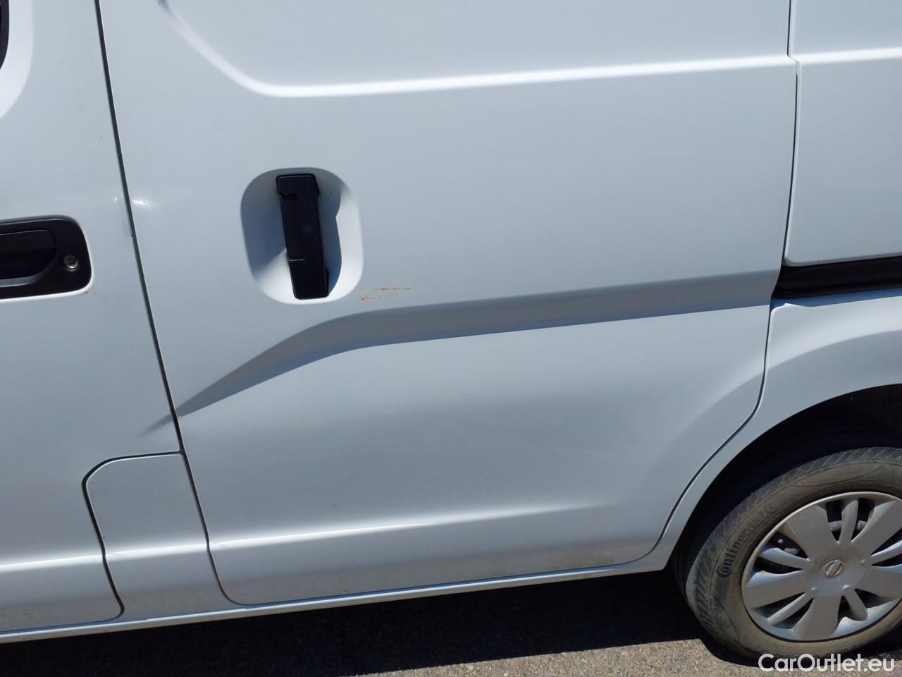  Nissan  NV200 NISSAN  / 2009 / 5P / furgón 1.5dCi 66kW (90CV) COMFORT #10