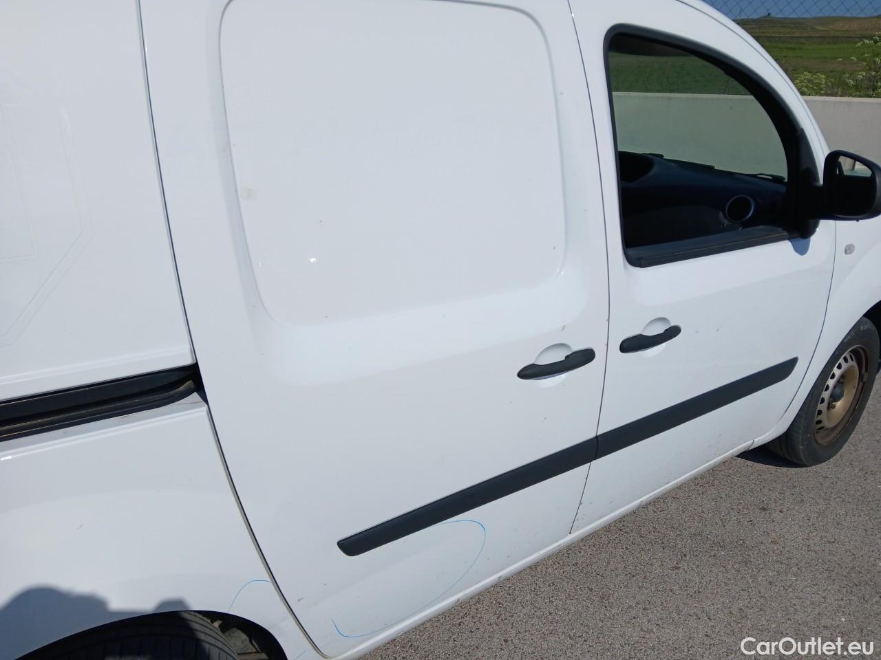  Renault  Kangoo  II Furgón Professional 1.5 dCi 95CV MT6 E6dT #33