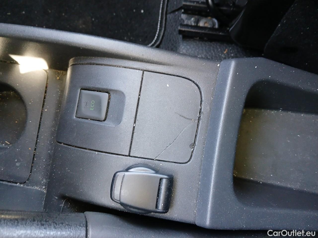  Renault  Kangoo  II Furgón Professional 1.5 dCi 75CV MT5 E6 #3