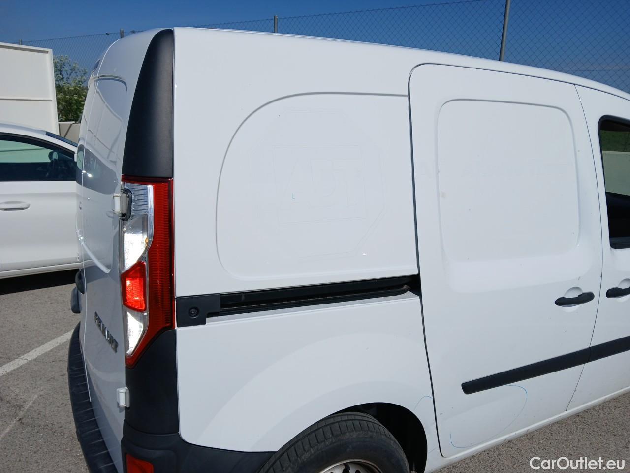  Renault  Kangoo  II Furgón Professional 1.5 dCi 95CV MT6 E6dT #30