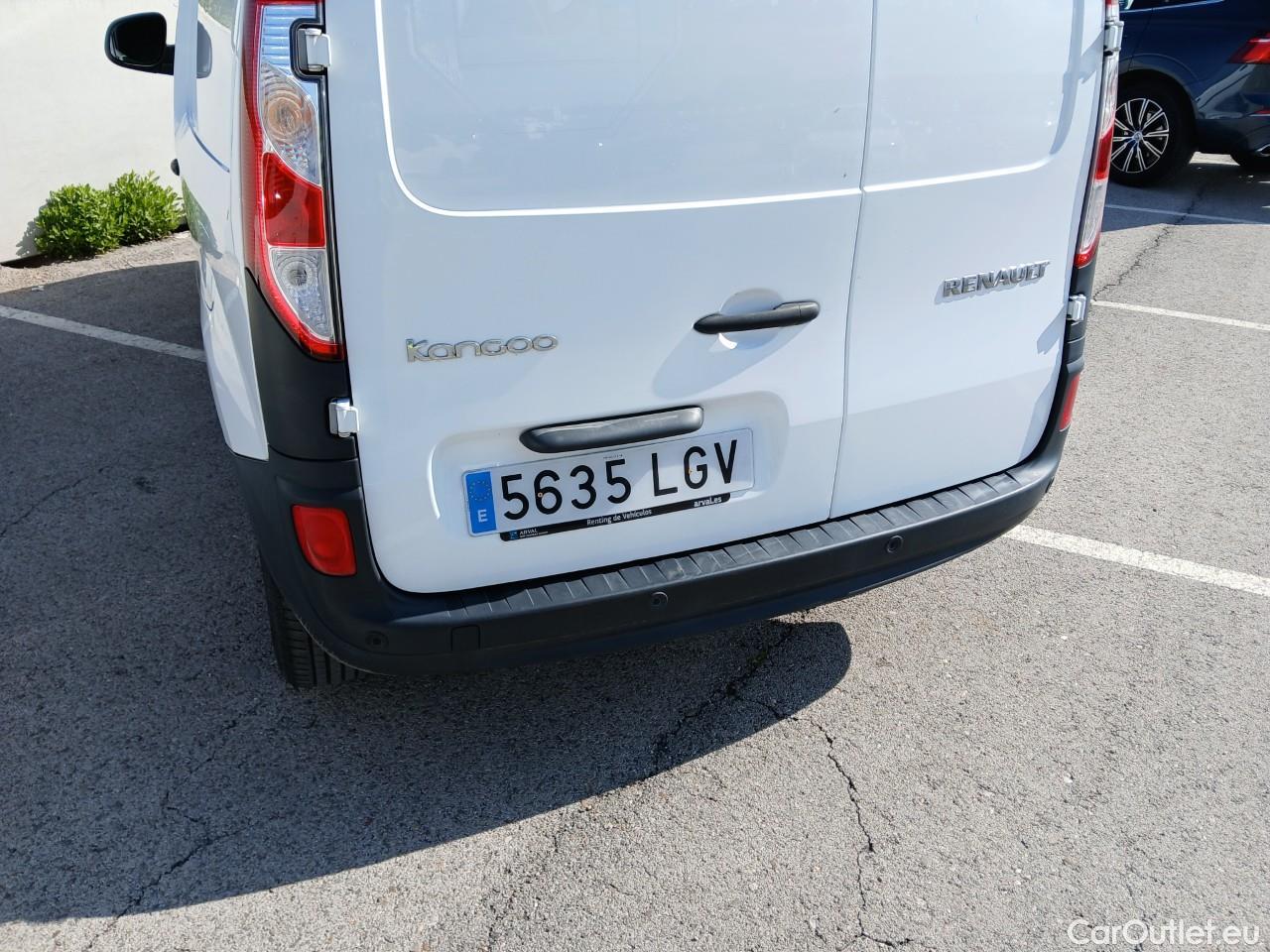  Renault  Kangoo  II Furgón Professional 1.5 dCi 95CV MT6 E6dT #24