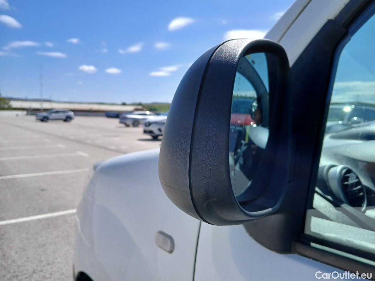  Renault  Kangoo  II Furgón Professional 1.5 dCi 75CV MT5 E6 #28