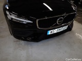  Volvo  V60 Volvo  B3 Mild Hybrid Benzyna Core Auto 5d/ INNA LOKALIZACJA #34