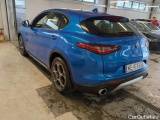 Alfa Romeo   STELVIO Alfa Romeo 2.0 Multiair Turbo Executive 5d #14