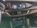  Alfa Romeo   STELVIO Alfa Romeo 2.0 Turbo 16v Super 200KM AT AWD 5d #9