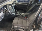  Volkswagen  Passat Volkswagen  Variant 1.5 TSI EVO 150 KM 6 biegów Business 5d #10