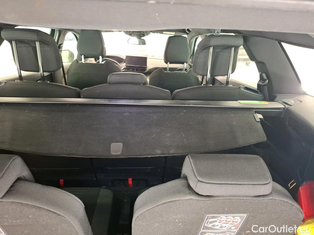  Peugeot  5008 PEUGEOT  / 2020 / 5P / SUV PureTech 130 S&S EAT8 Active Pack #33